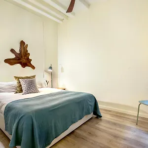 https://clandestino-suites.topbarcelonahotels.com